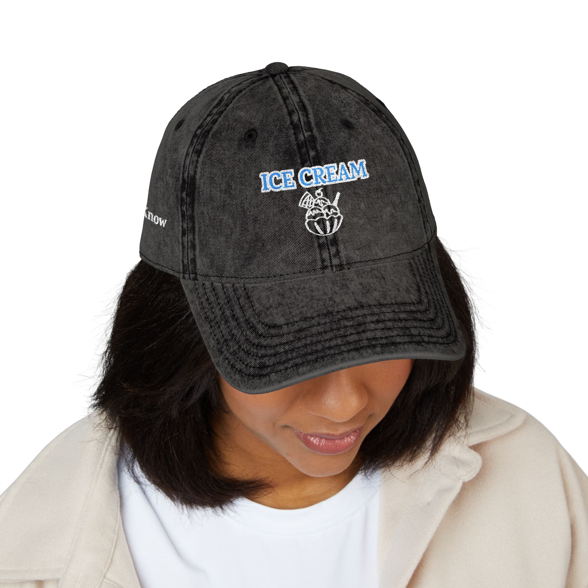 Ice Cream - LeeKnow - Vintage Cap (Embroidery)
