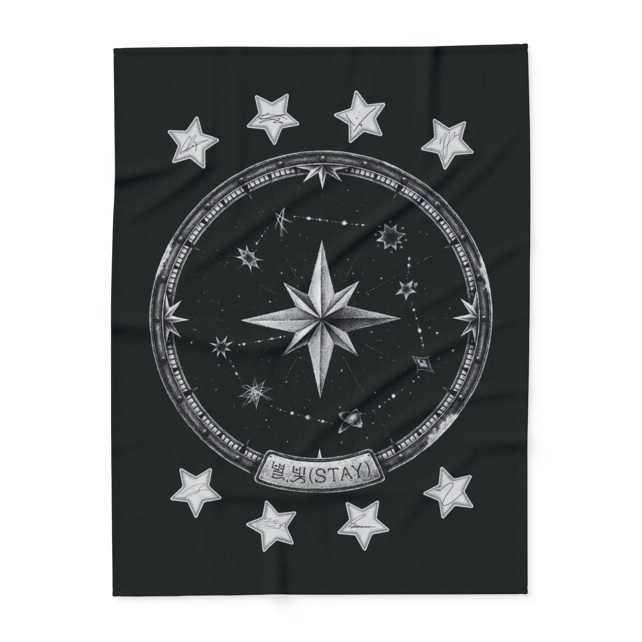Stray Kids "STAY" - Arctic Fleece Blanket